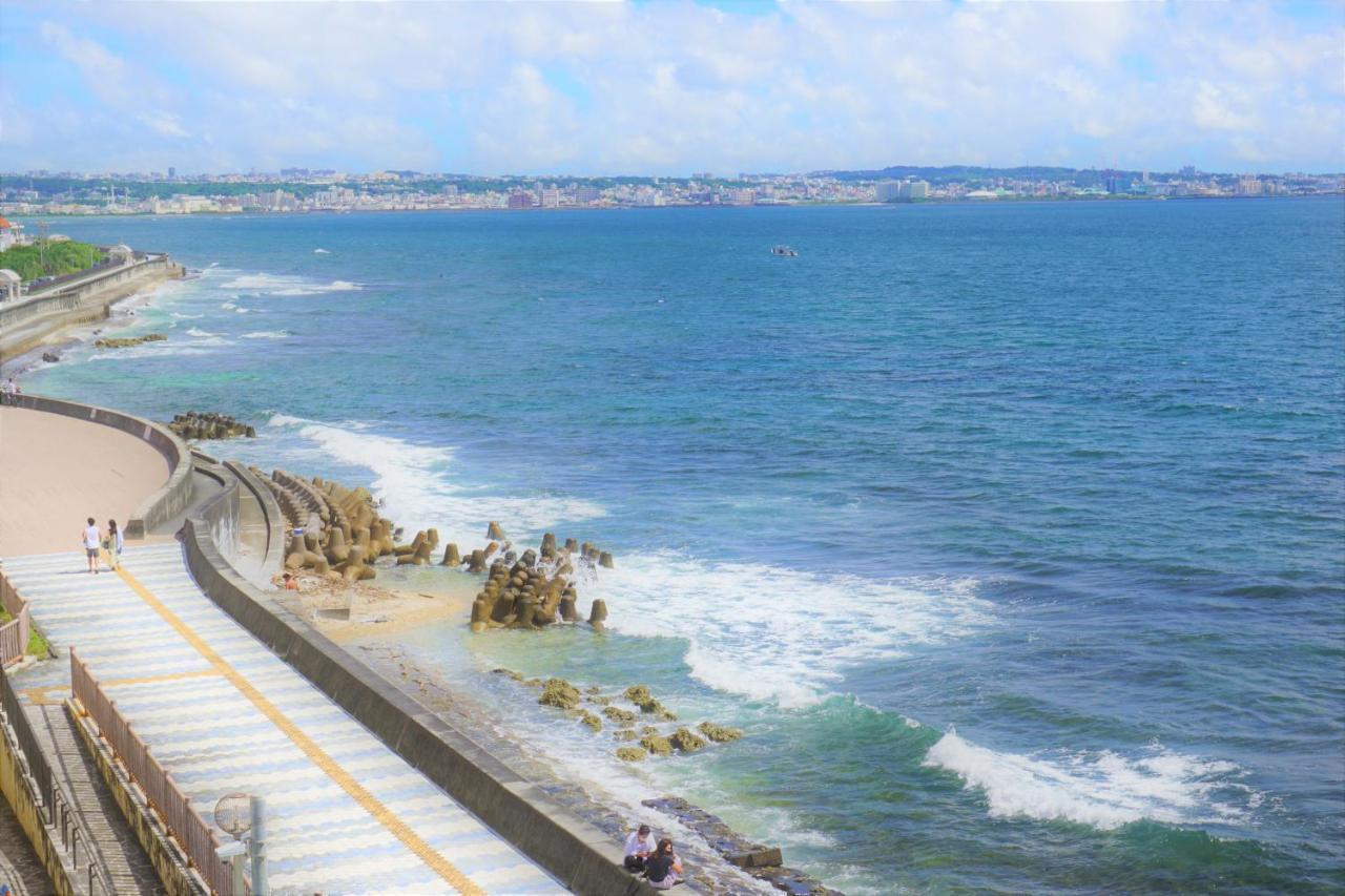 Okinawa Ocean Front Chatan Exterior foto