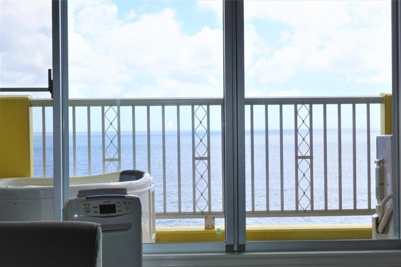 Okinawa Ocean Front Chatan Exterior foto