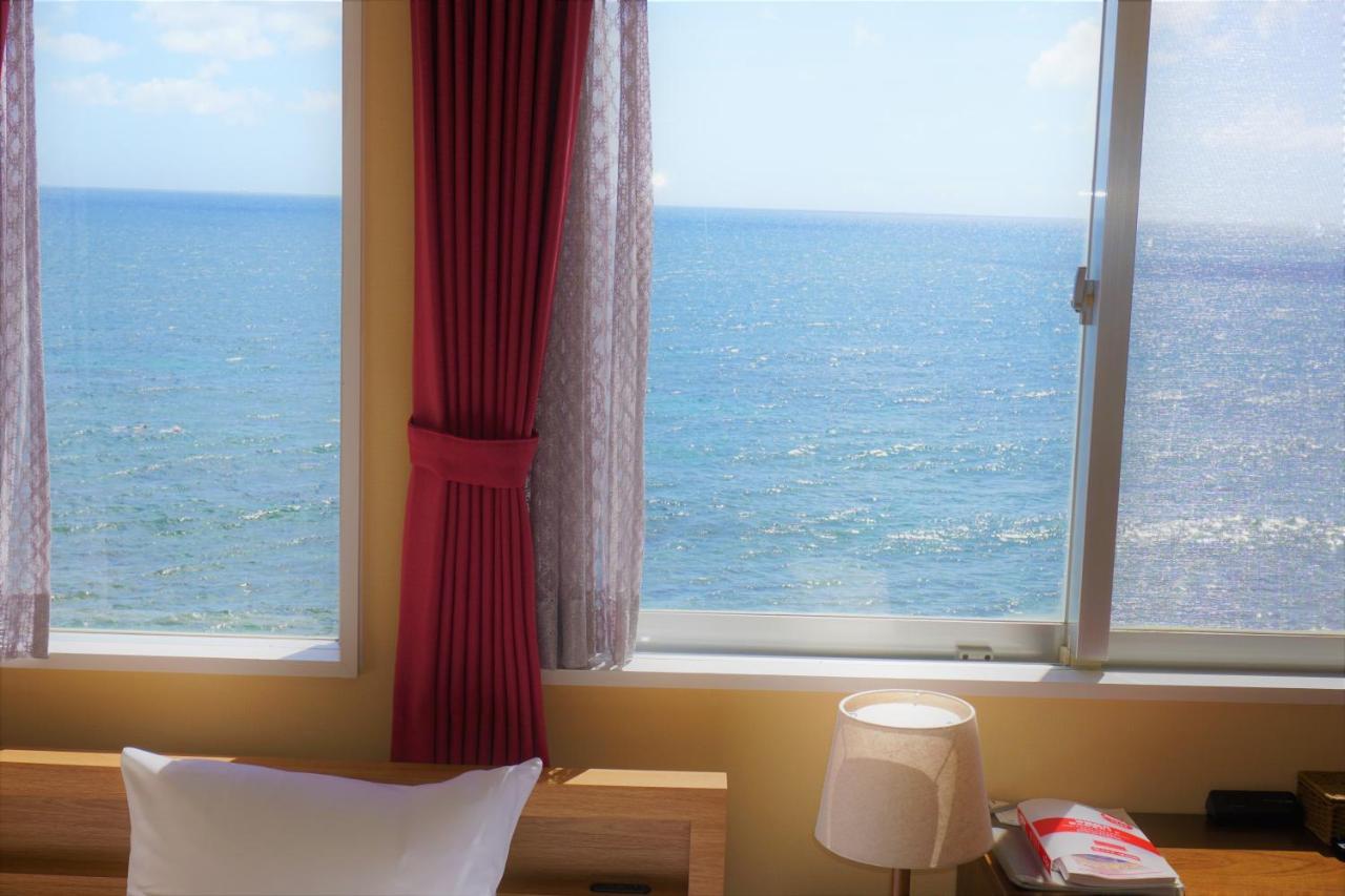 Okinawa Ocean Front Chatan Exterior foto