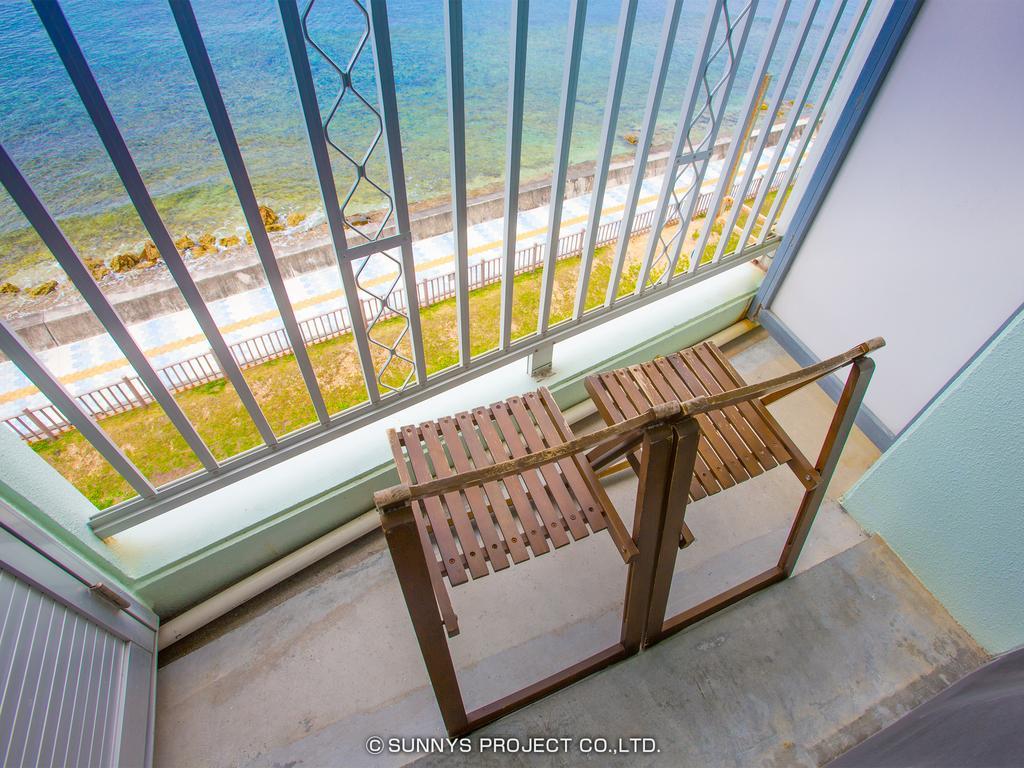 Okinawa Ocean Front Chatan Exterior foto