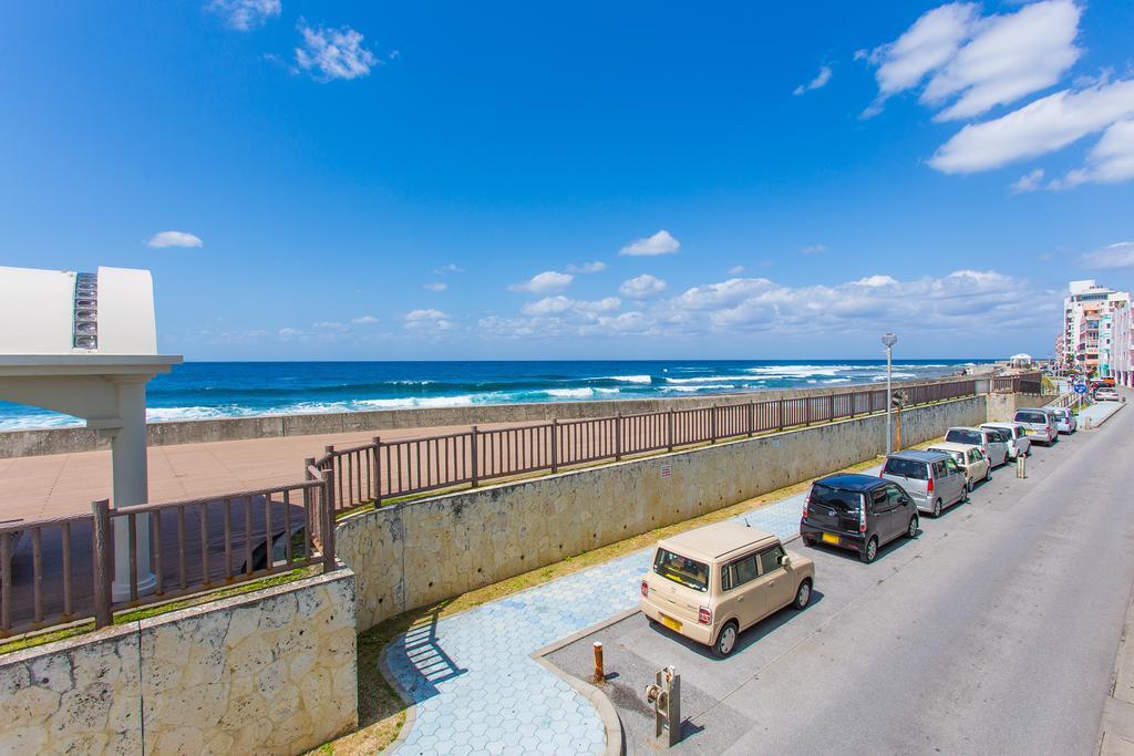 Okinawa Ocean Front Chatan Exterior foto