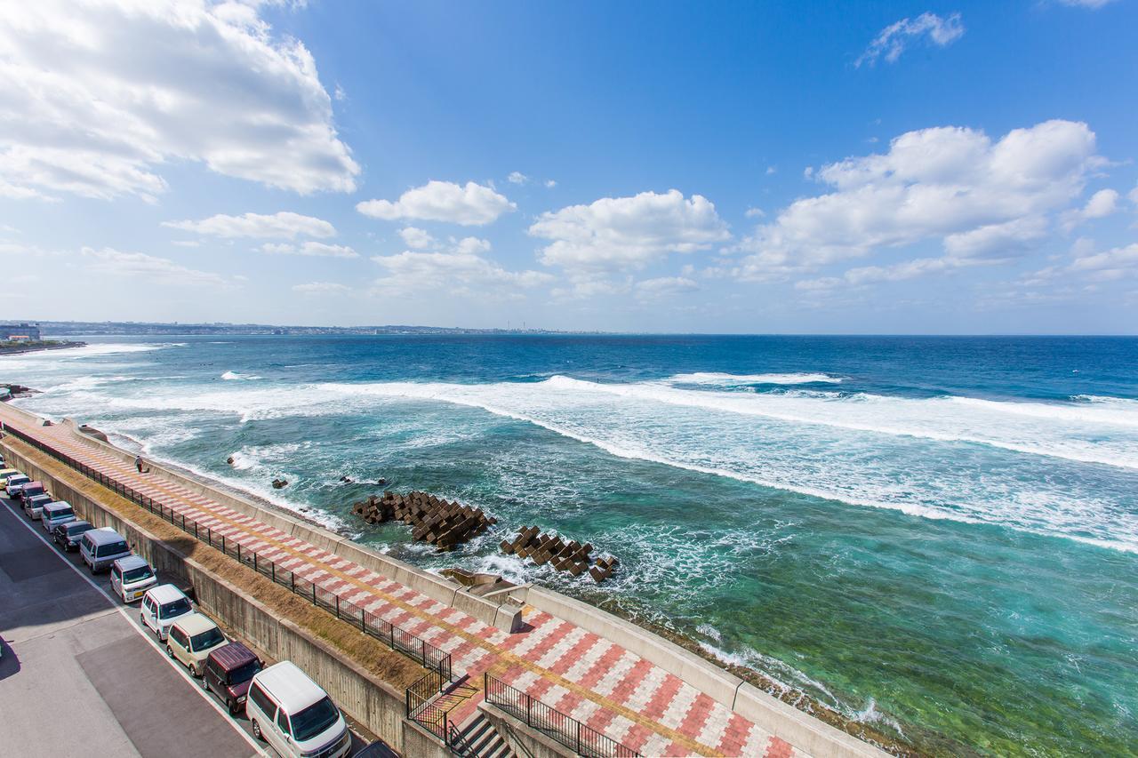 Okinawa Ocean Front Chatan Exterior foto